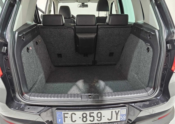 Volkswagen Tiguan cena 25900 przebieg: 226137, rok produkcji 2008 z Brodnica małe 301